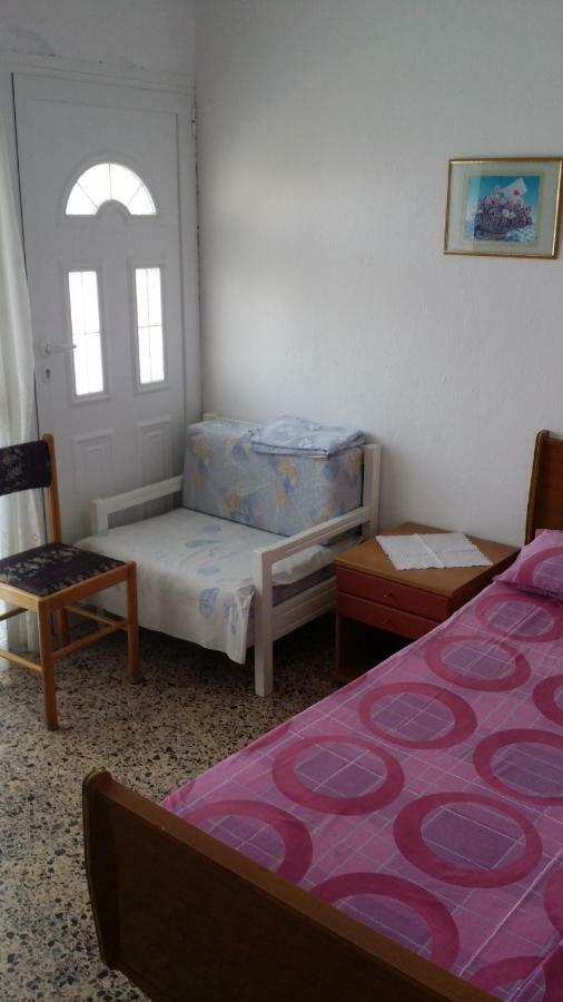 Grigorios Apartments Vrasná エクステリア 写真