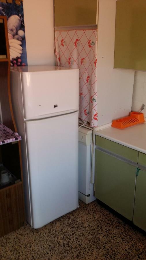 Grigorios Apartments Vrasná エクステリア 写真