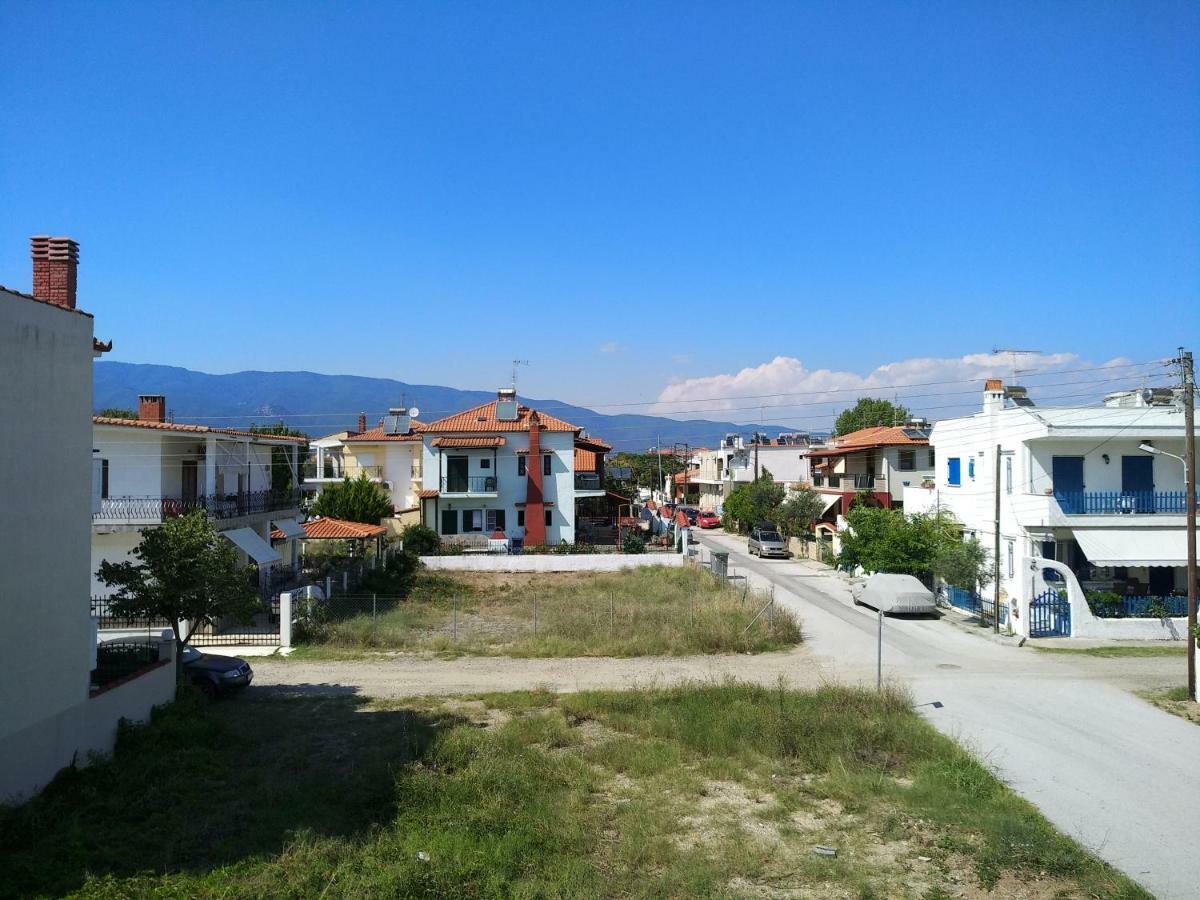 Grigorios Apartments Vrasná エクステリア 写真